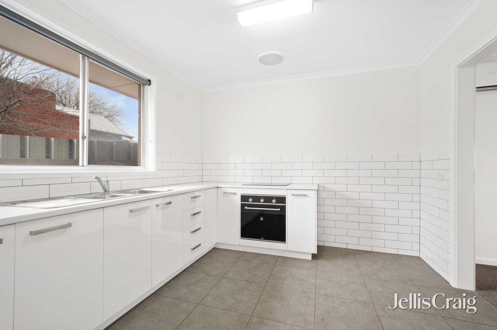 2/219 Ripon Street South, Ballarat Central image 5