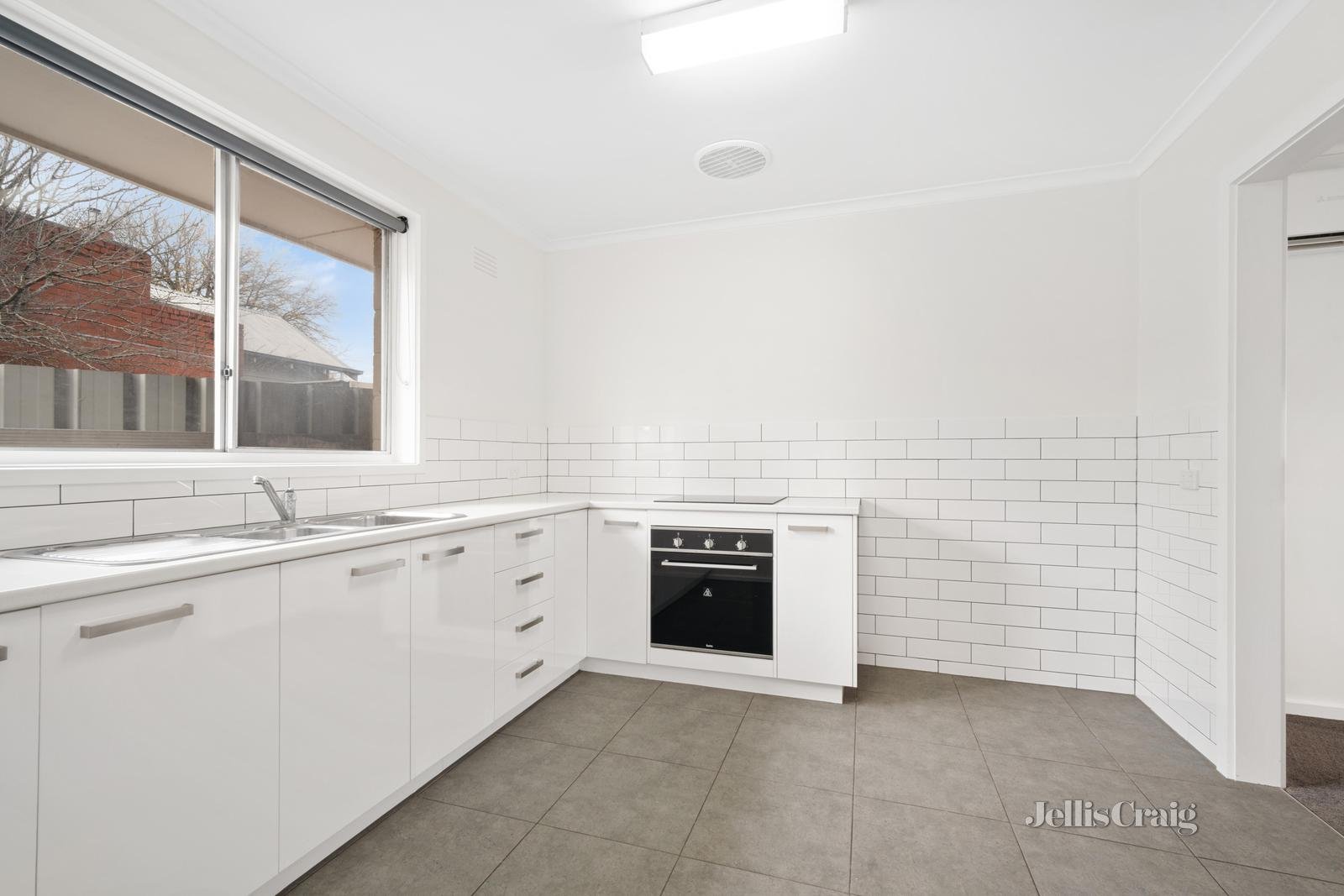 2/219 Ripon Street South, Ballarat Central image 4