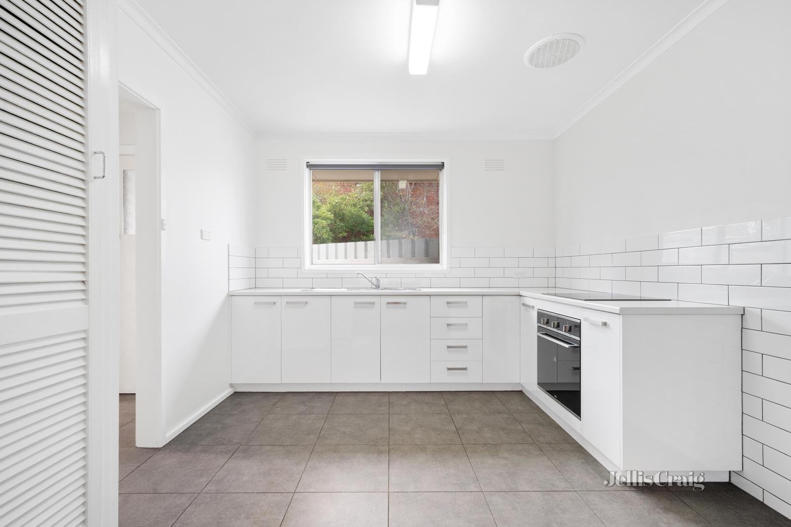 2/219 Ripon Street South, Ballarat Central image 5