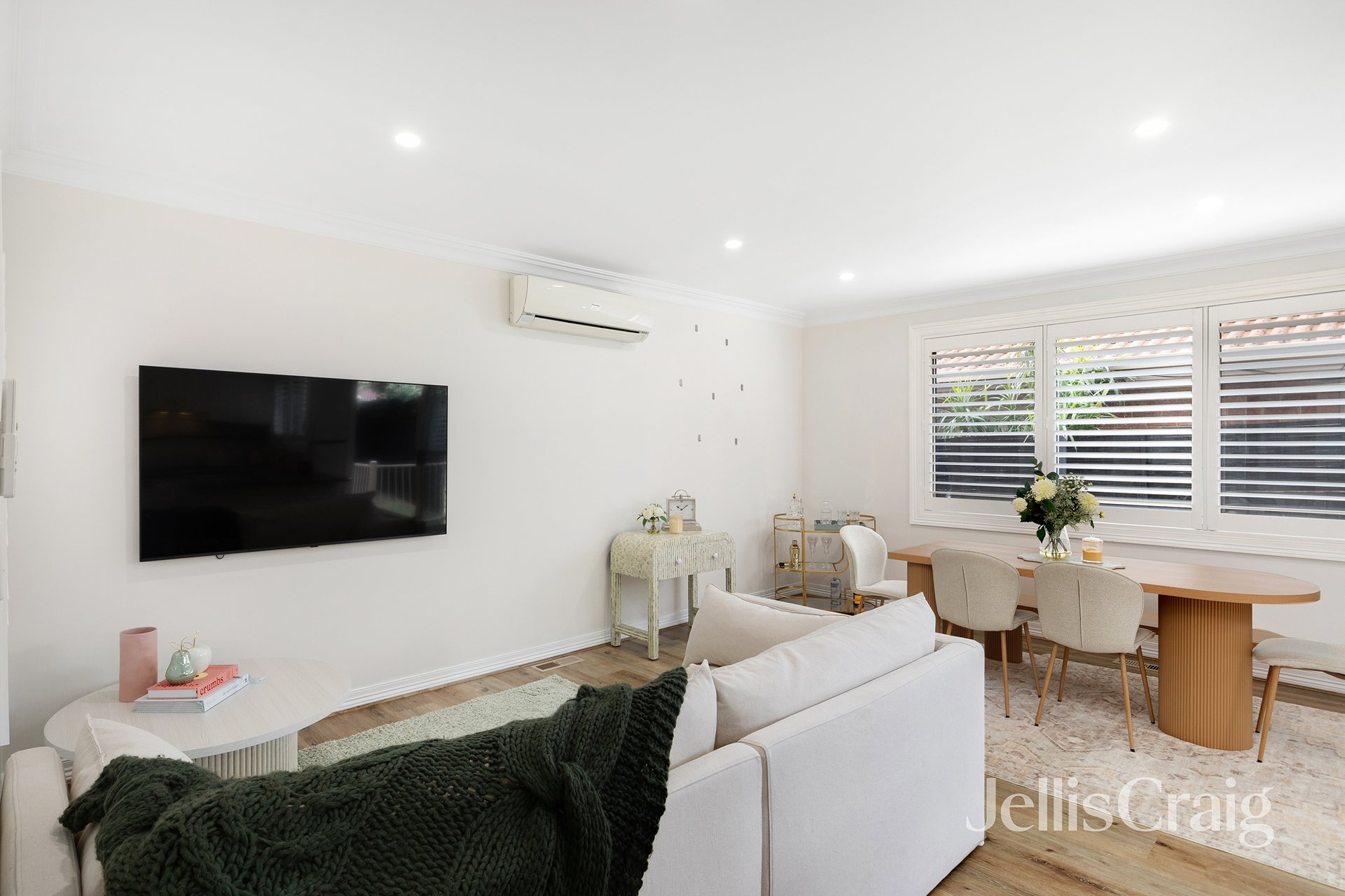 2/219 Waterdale Road, Ivanhoe image 4
