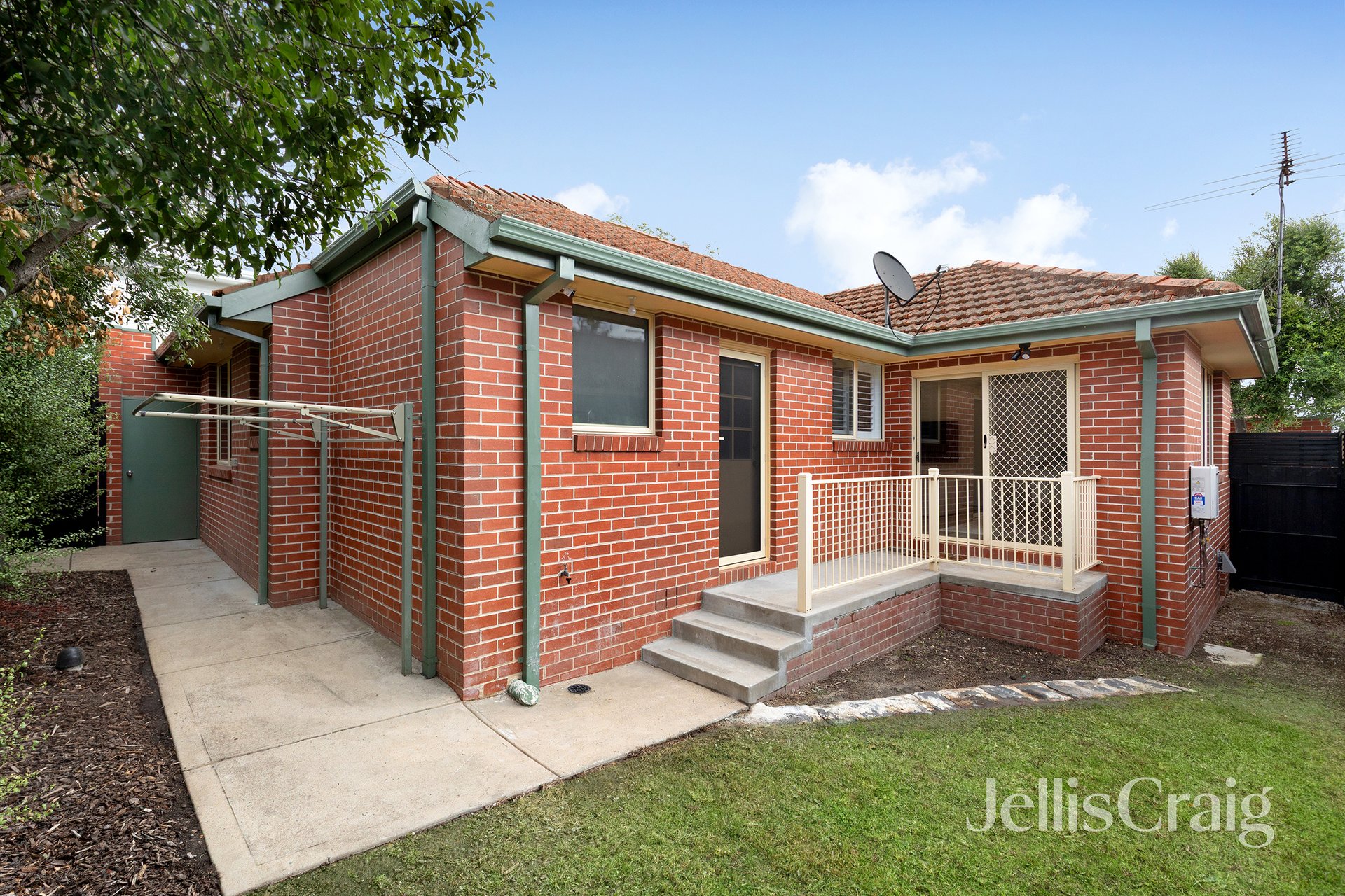 2/219 Waterdale Road, Ivanhoe image 9