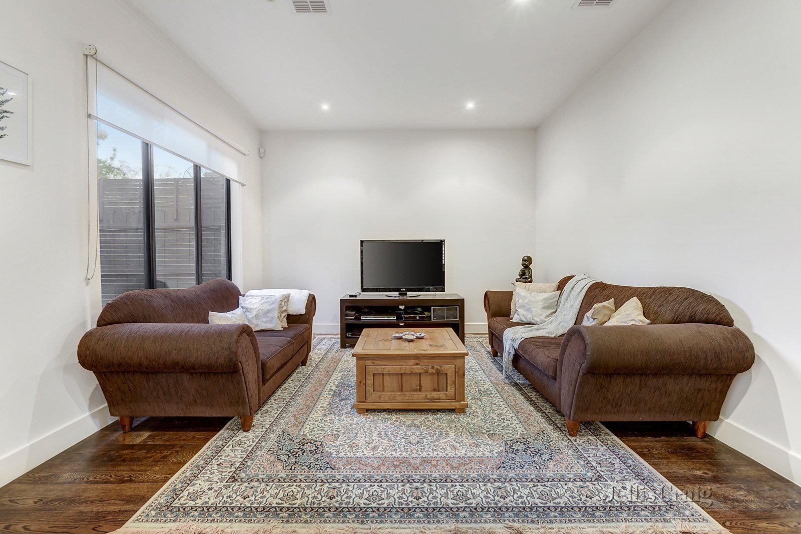 2/21a Leslie Street, Donvale image 8