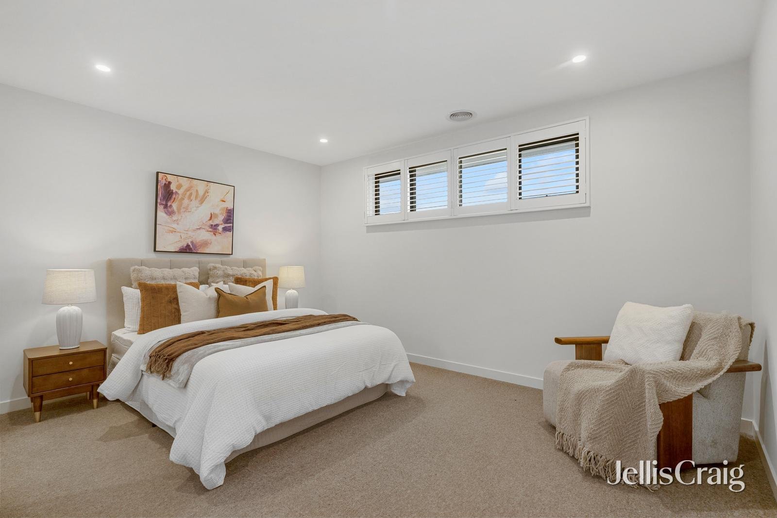 2/22 Adrienne Crescent, Mount&nbsp;Waverley image 4