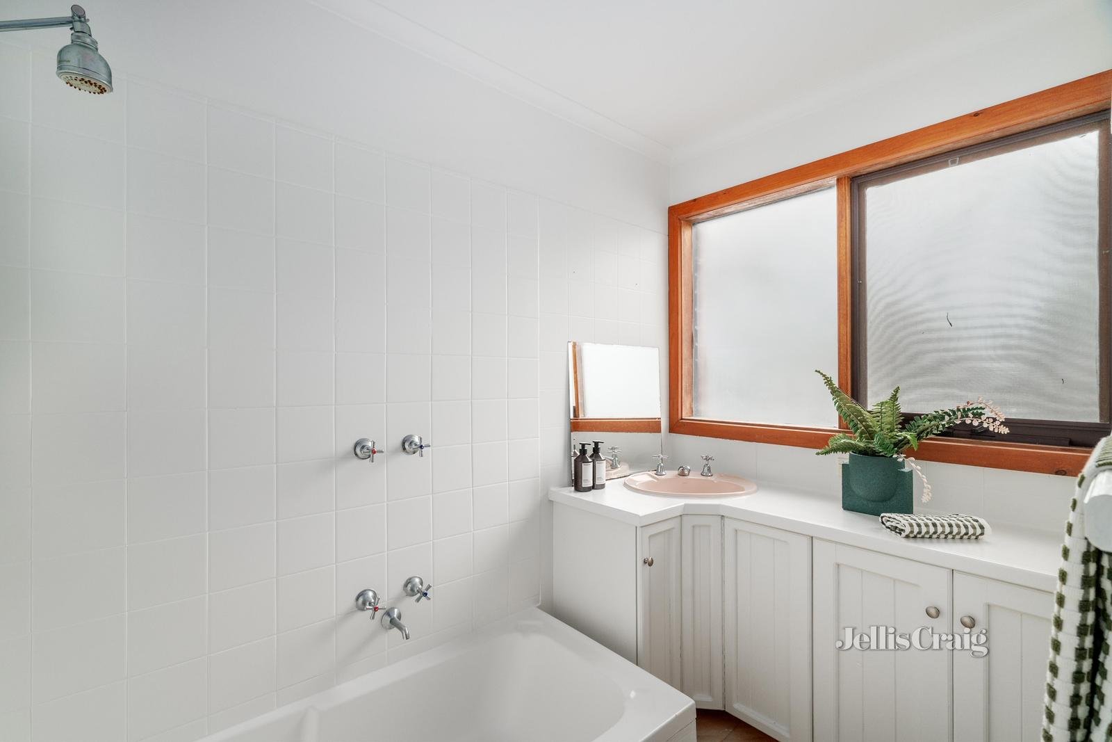 2/22 Audrey Crescent, Glen Iris image 8