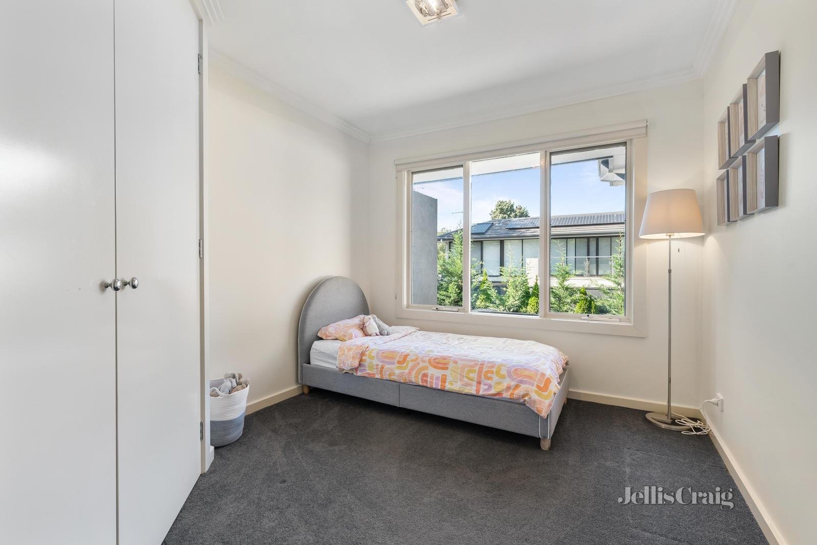 2/22 Beech Street, Surrey Hills image 8