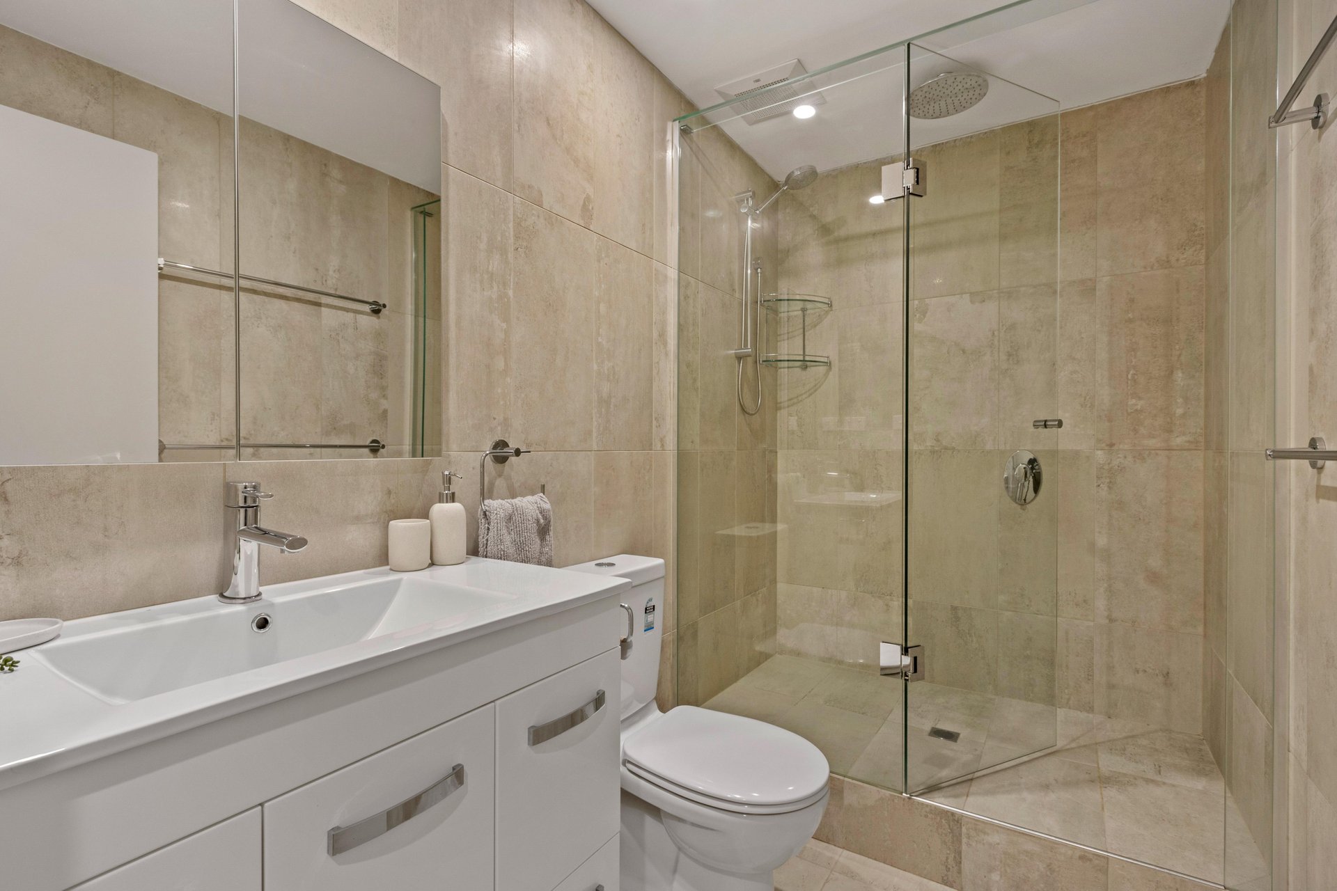 2/22 Chestnut Street, Surrey Hills image 10