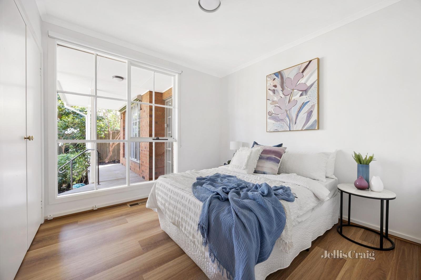 2/22 Edwards Street, Burwood image 8