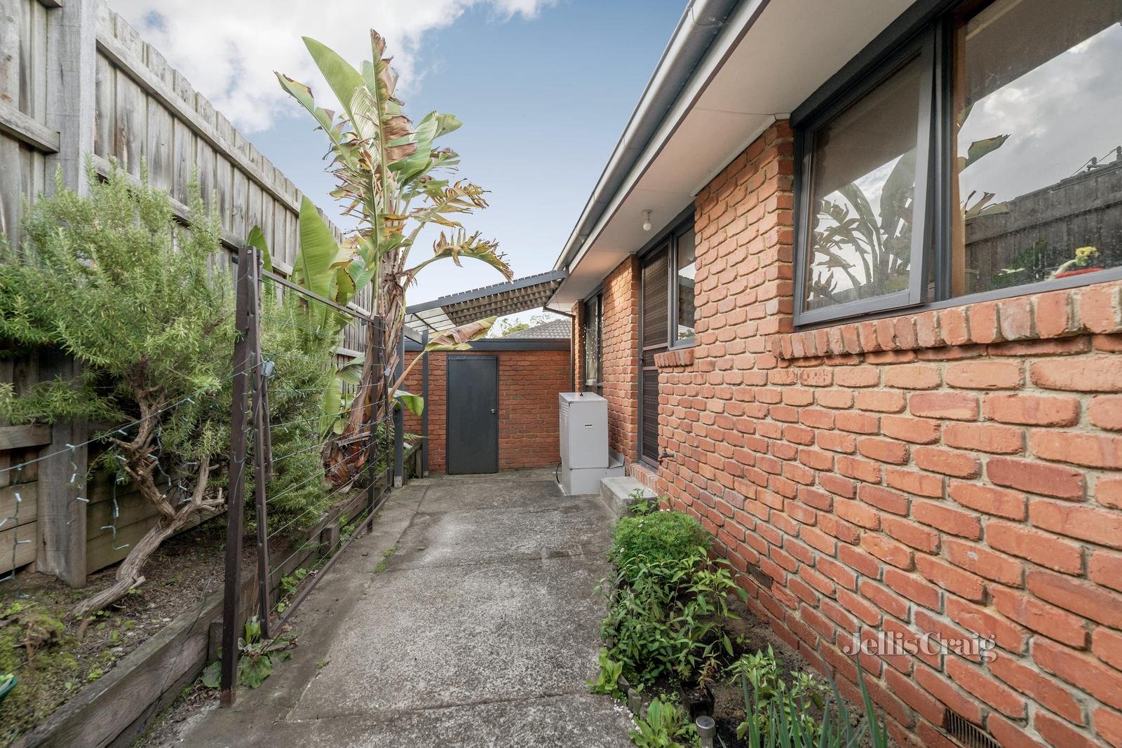 2/22 Garrisson Drive, Glen Waverley image 6