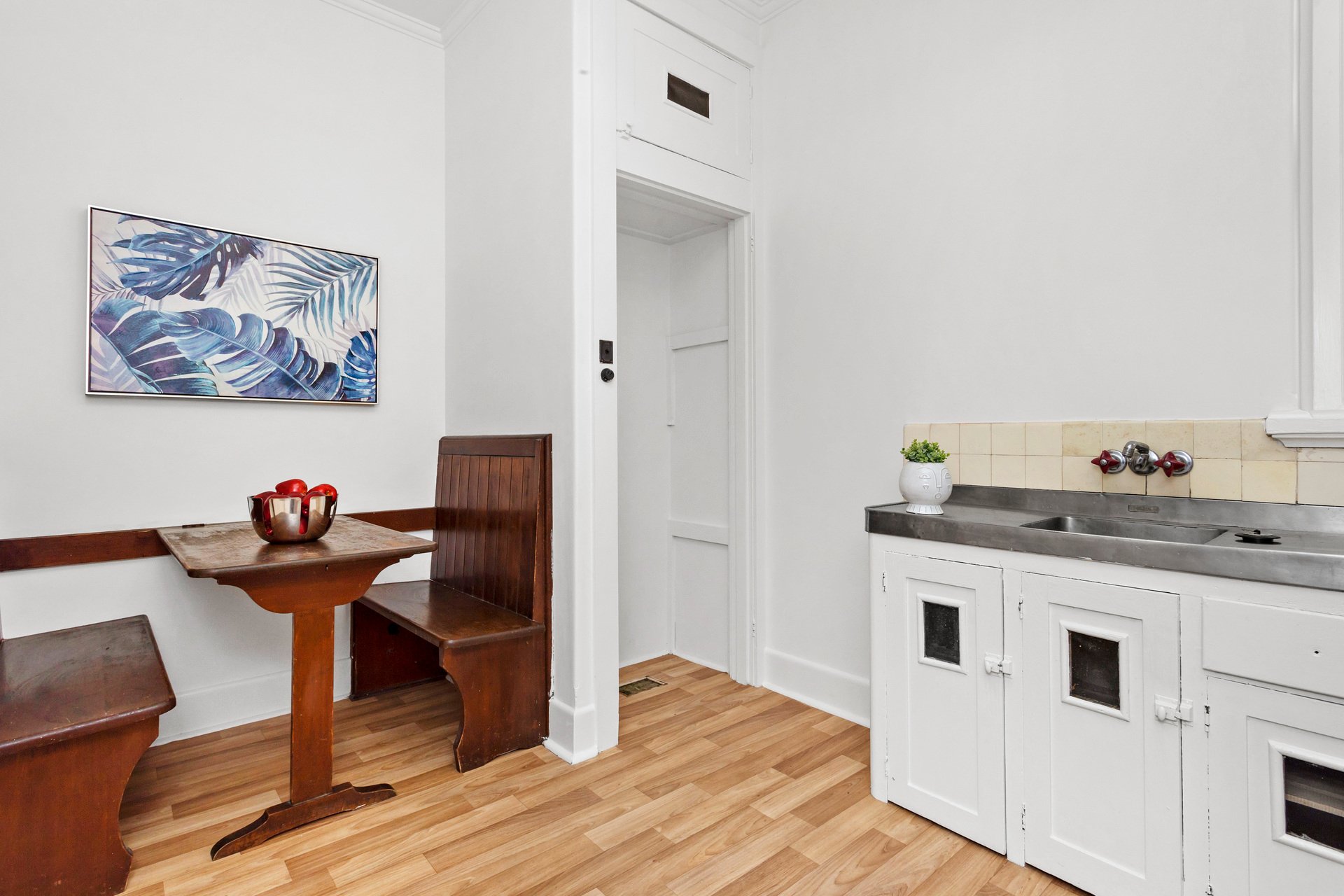 Property Gallery Thumbnail 4