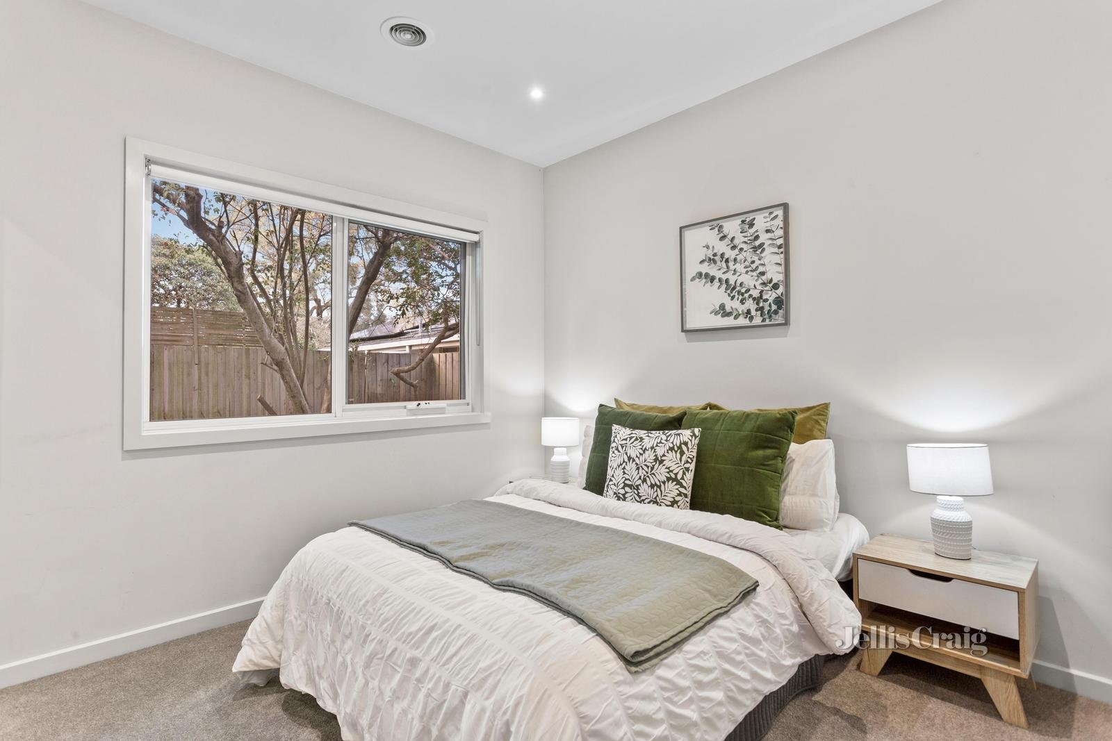 2/22 Hilton Street, Mount Waverley image 8