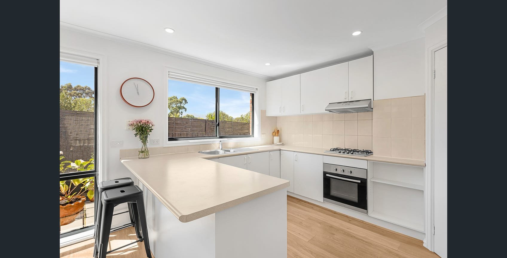 2/22 Kitchener Road, Croydon image 5