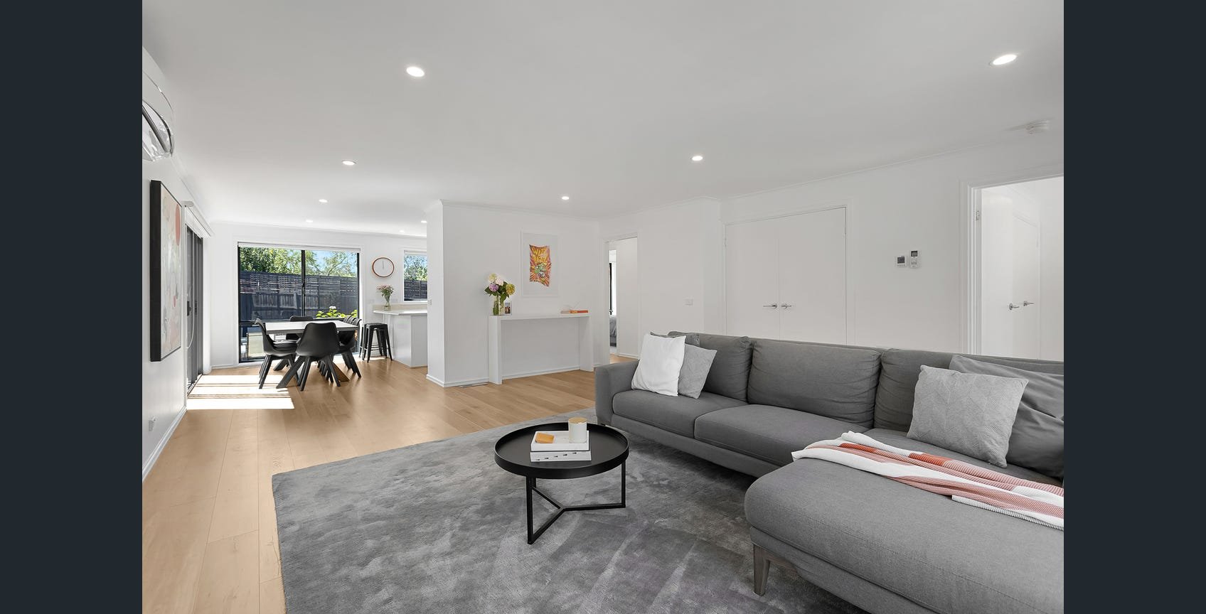 2/22 Kitchener Road, Croydon image 2