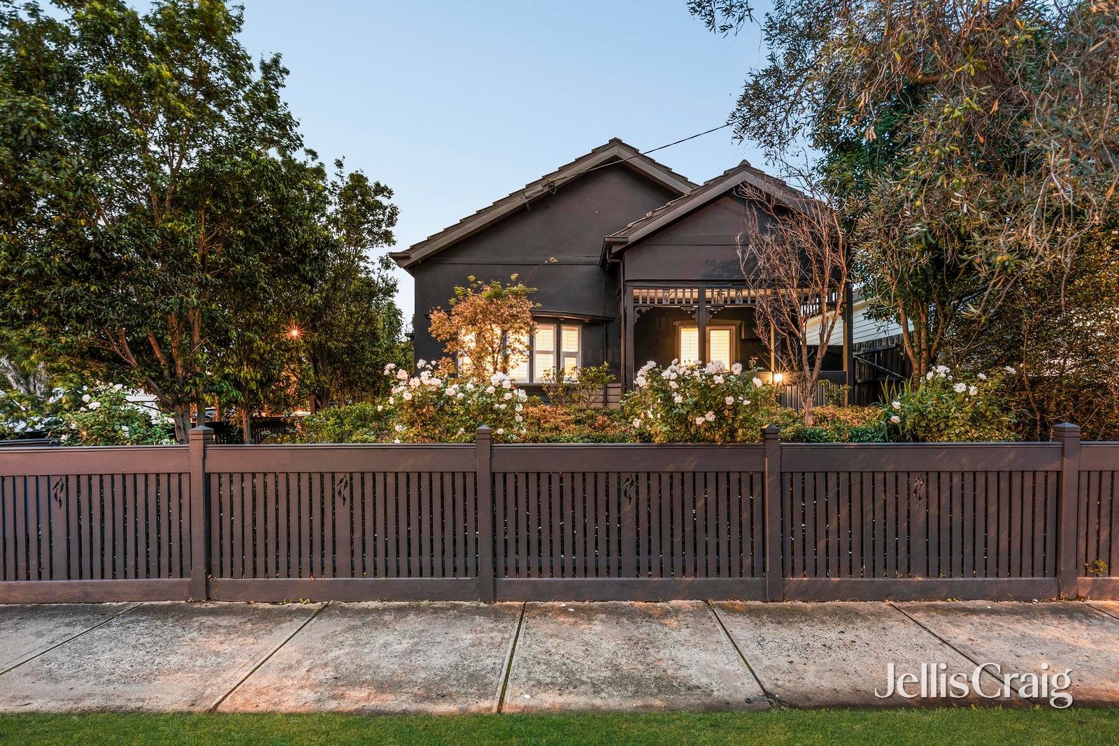 222 Maribyrnong Road, Moonee&nbsp;Ponds image 1