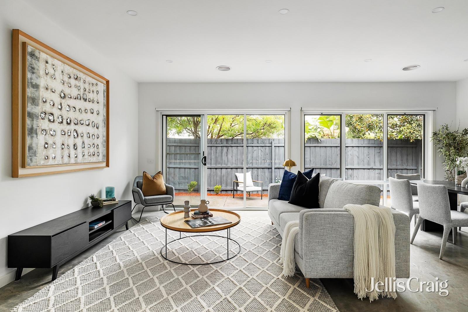 2/22 Mawby Road, Bentleigh&nbsp;East image 2