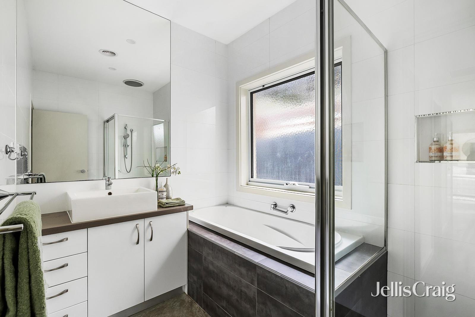 2/22 Mawby Road, Bentleigh&nbsp;East image 9