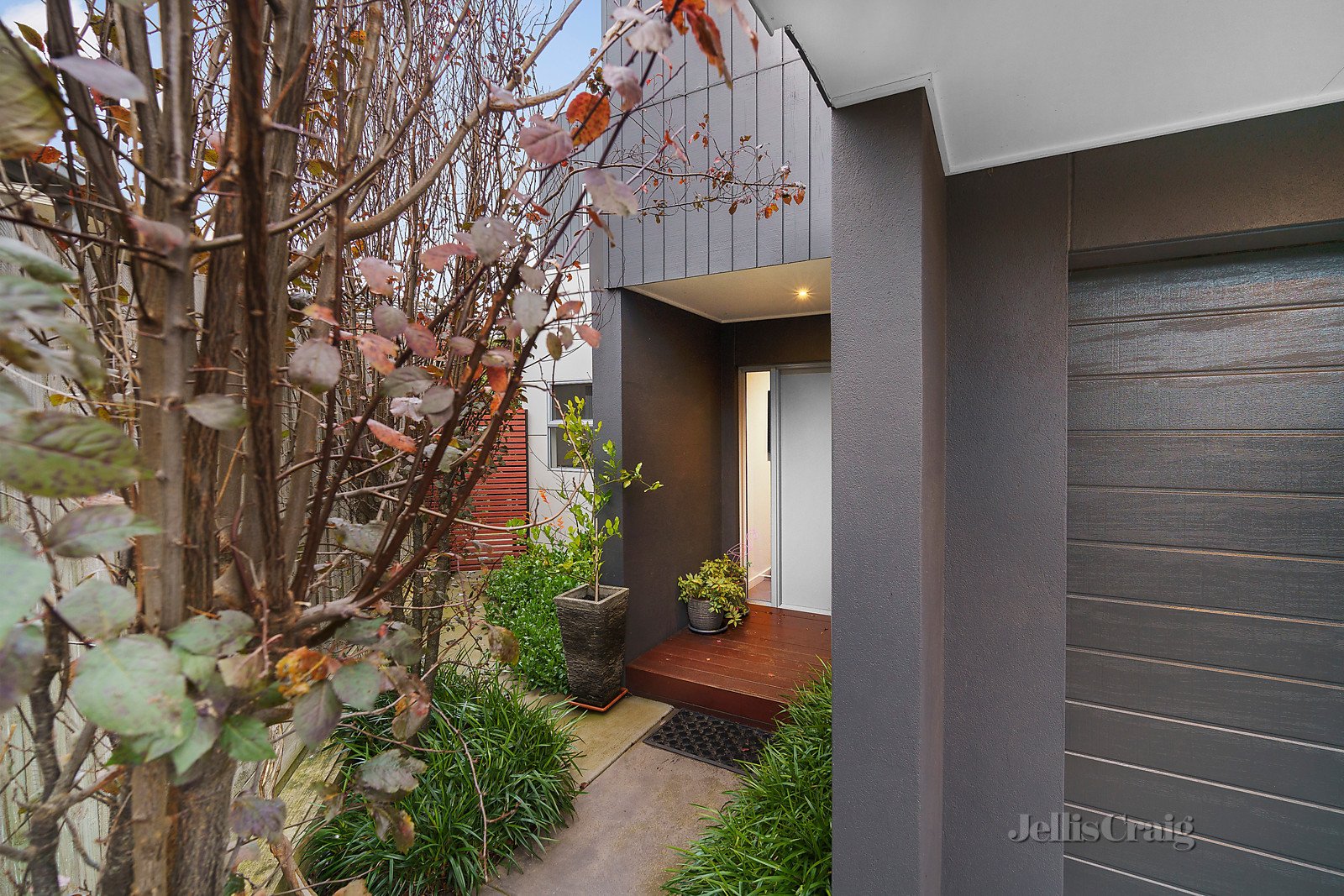 2/22 Napier Street, Black Hill image 2