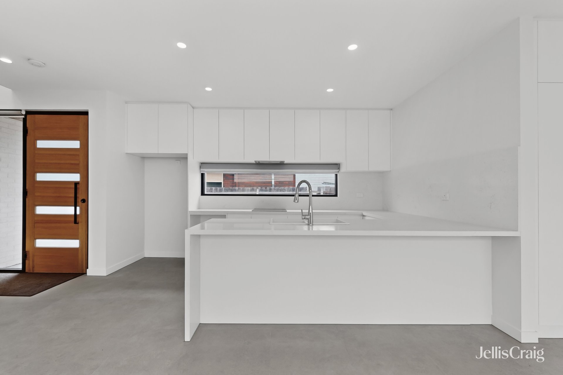 2/22 North Street, Ascot Vale image 2