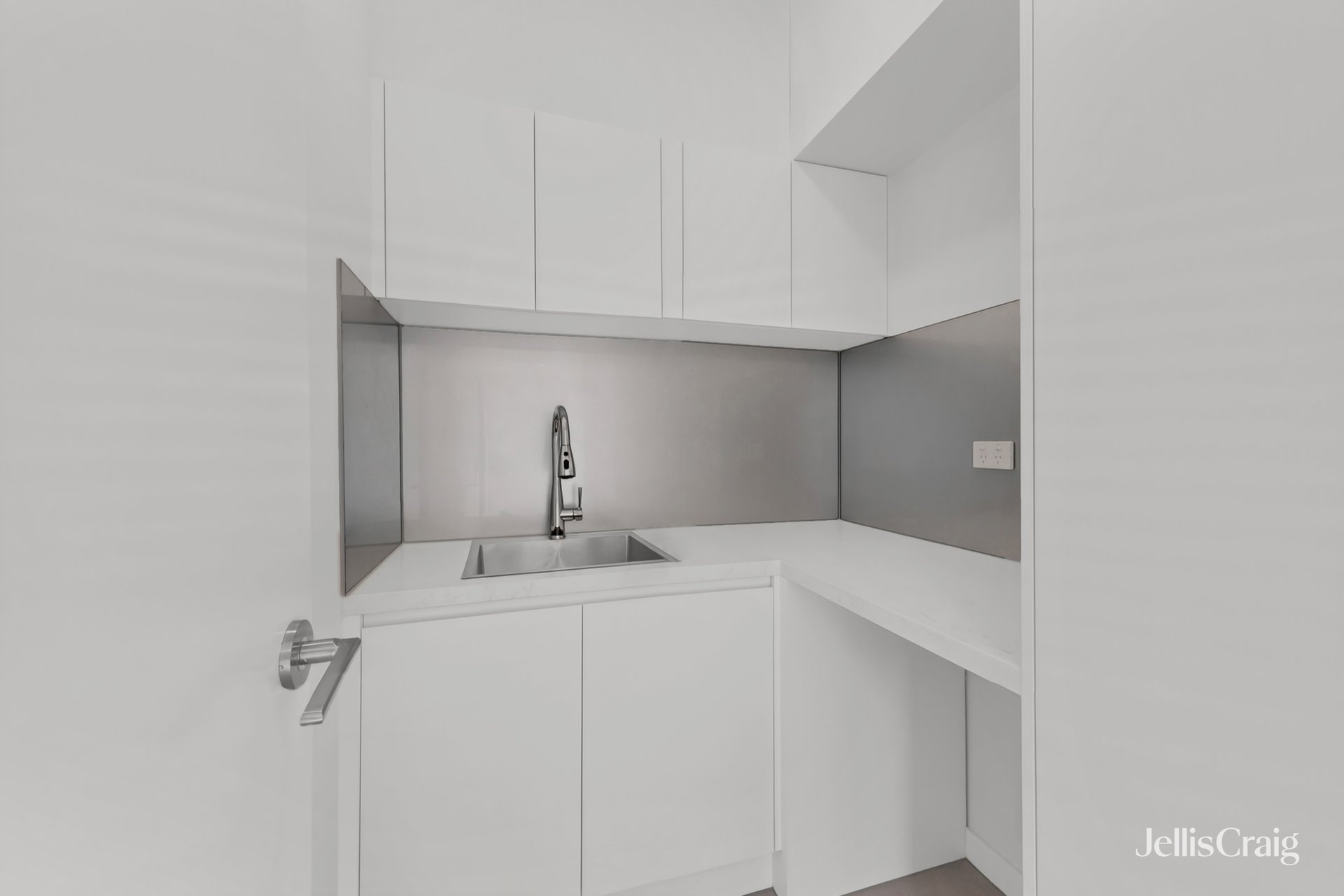 2/22 North Street, Ascot Vale image 12