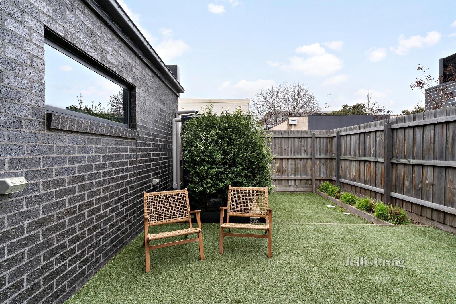 2/22 Orford Street, Moonee Ponds image 3