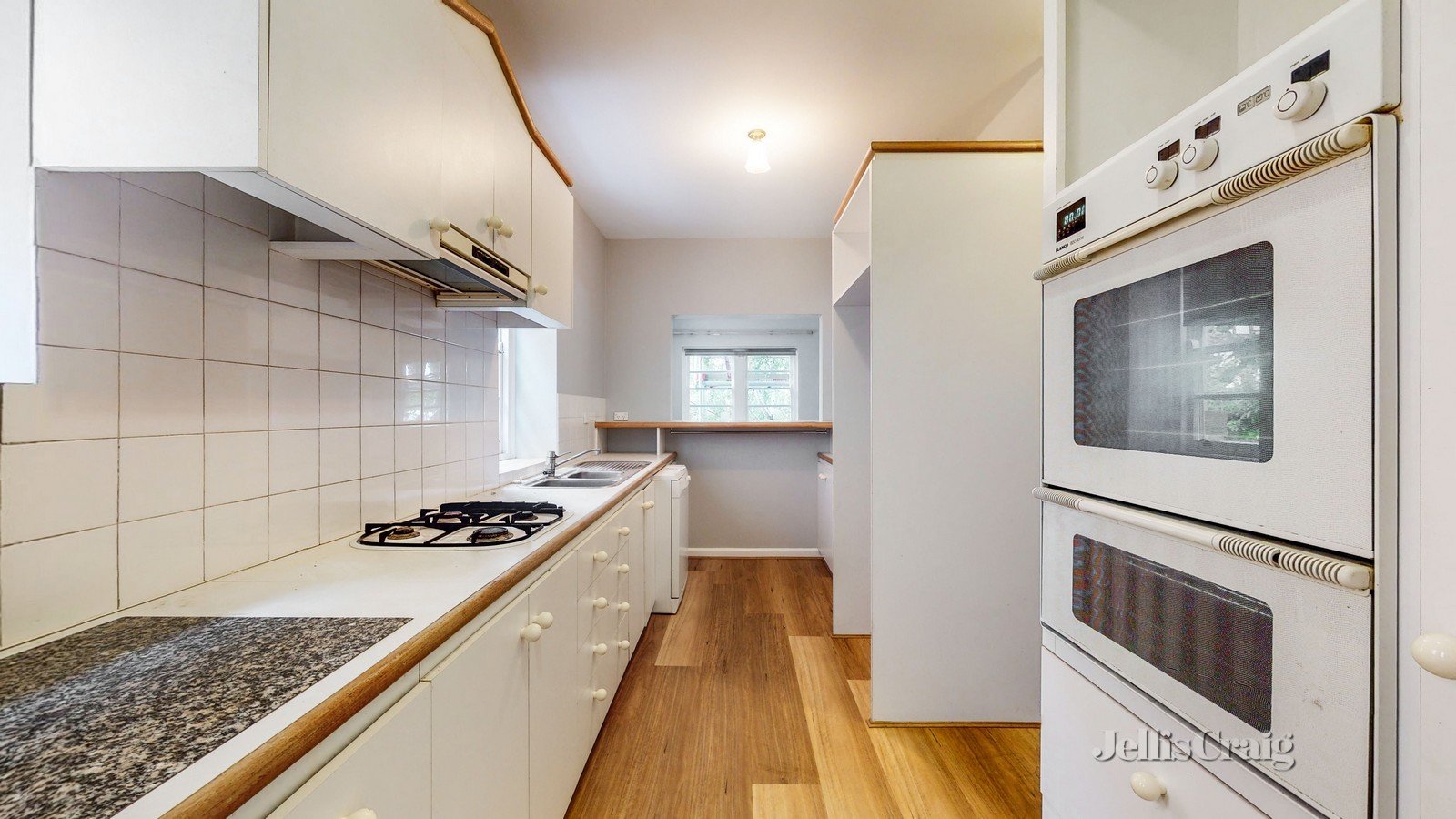 2/22 Powlett Street, East Melbourne image 4