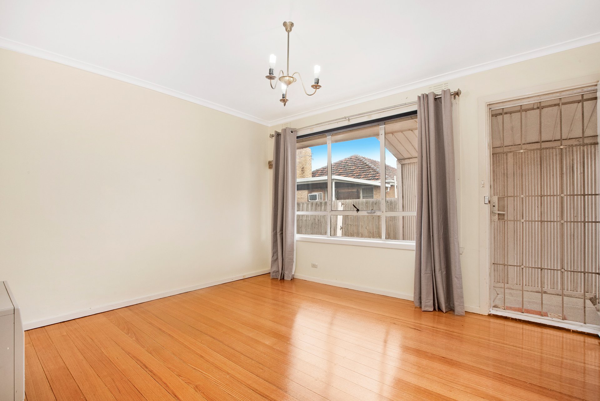 2/22 Sharps Road, Tullamarine image 2