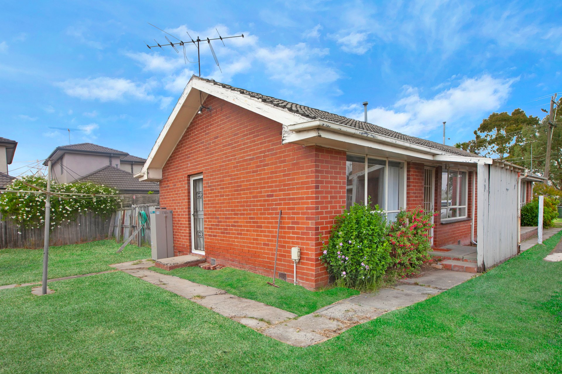 2/22 Sharps Road, Tullamarine image 9