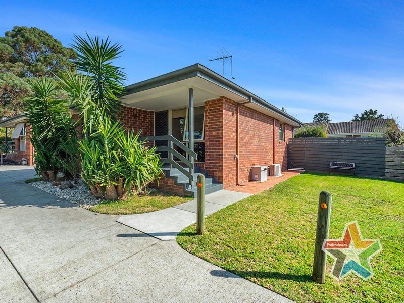 2/22 Slevin Street, Lilydale image 1