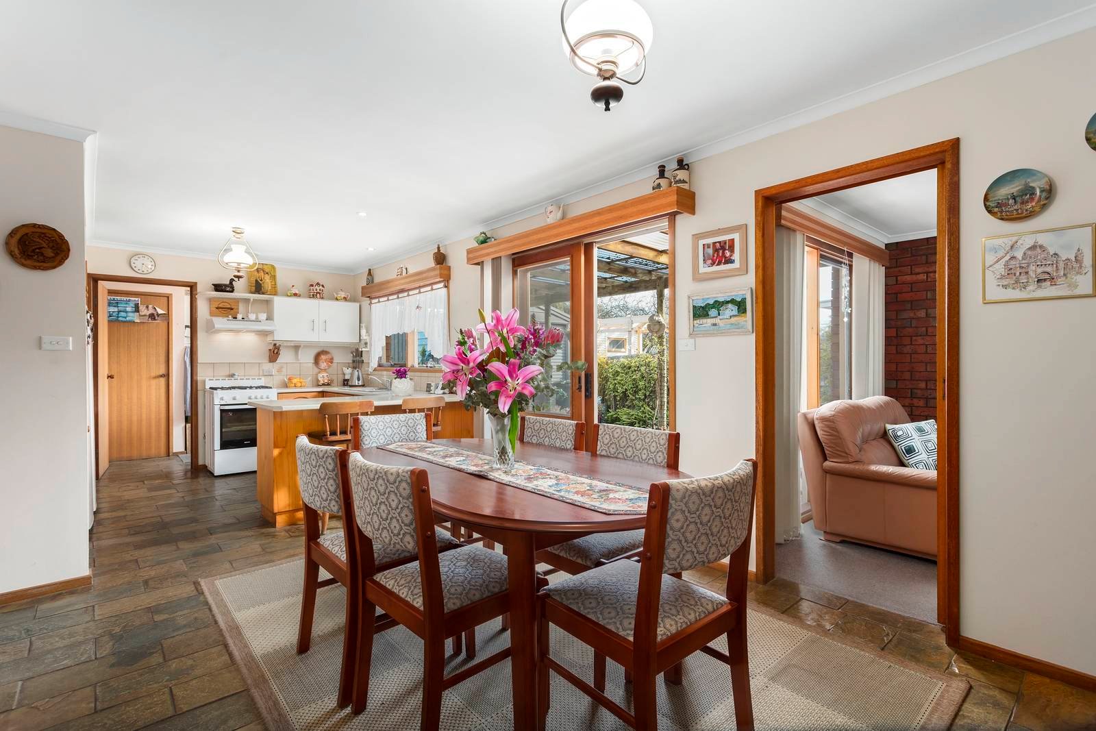 Property Gallery - Main Image