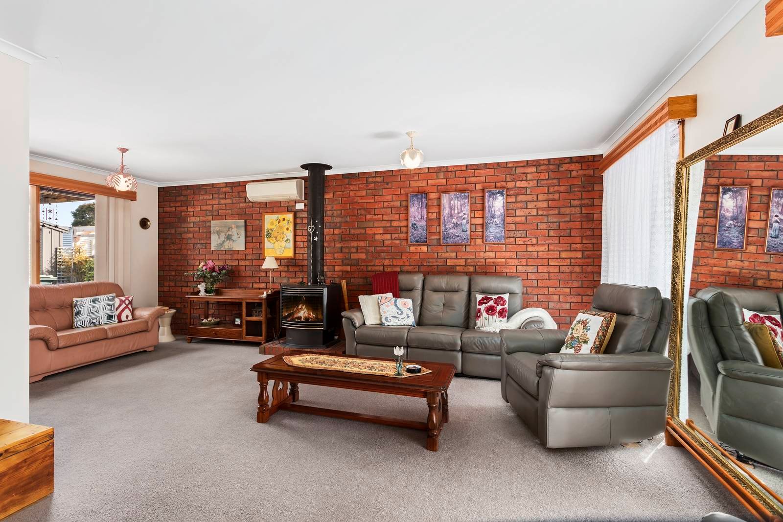 Property Gallery Thumbnail 4