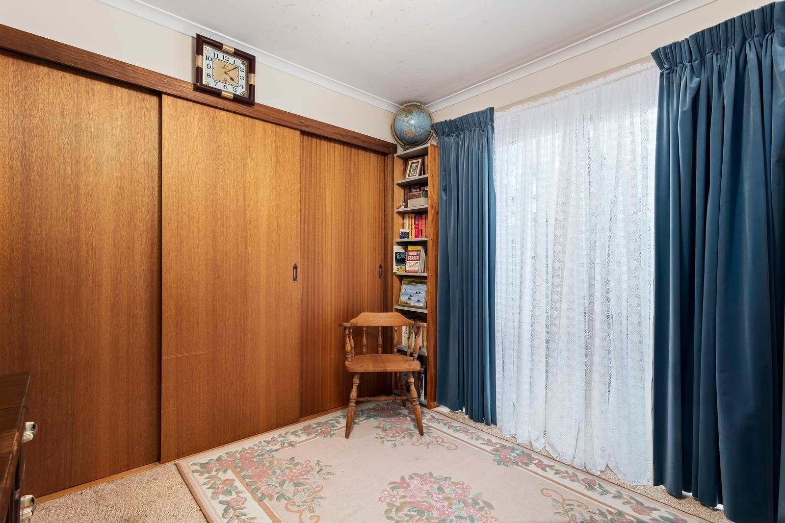 Property Gallery Thumbnail 8