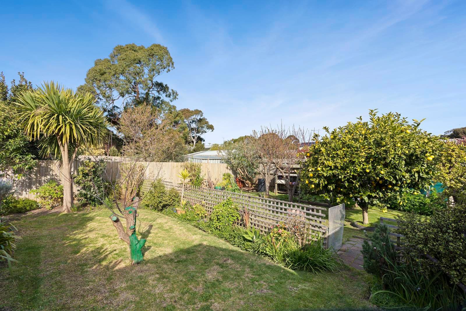 Property Gallery Thumbnail 12
