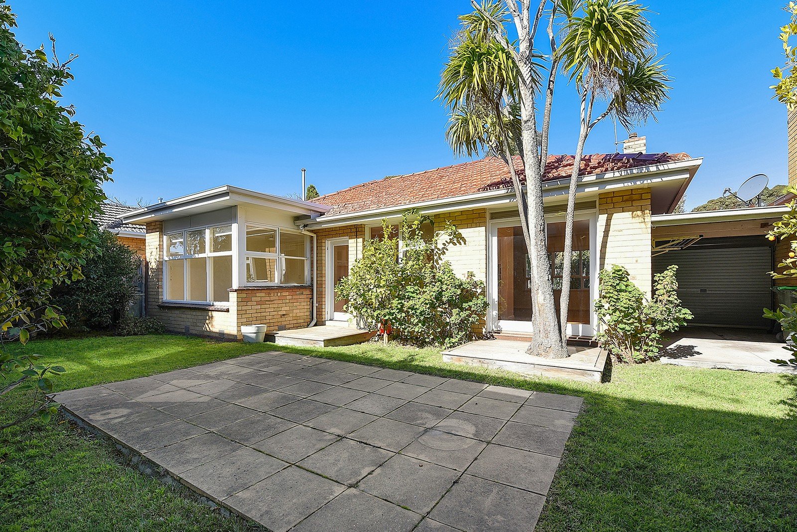 2 / 22 Well Street BRIGHTON