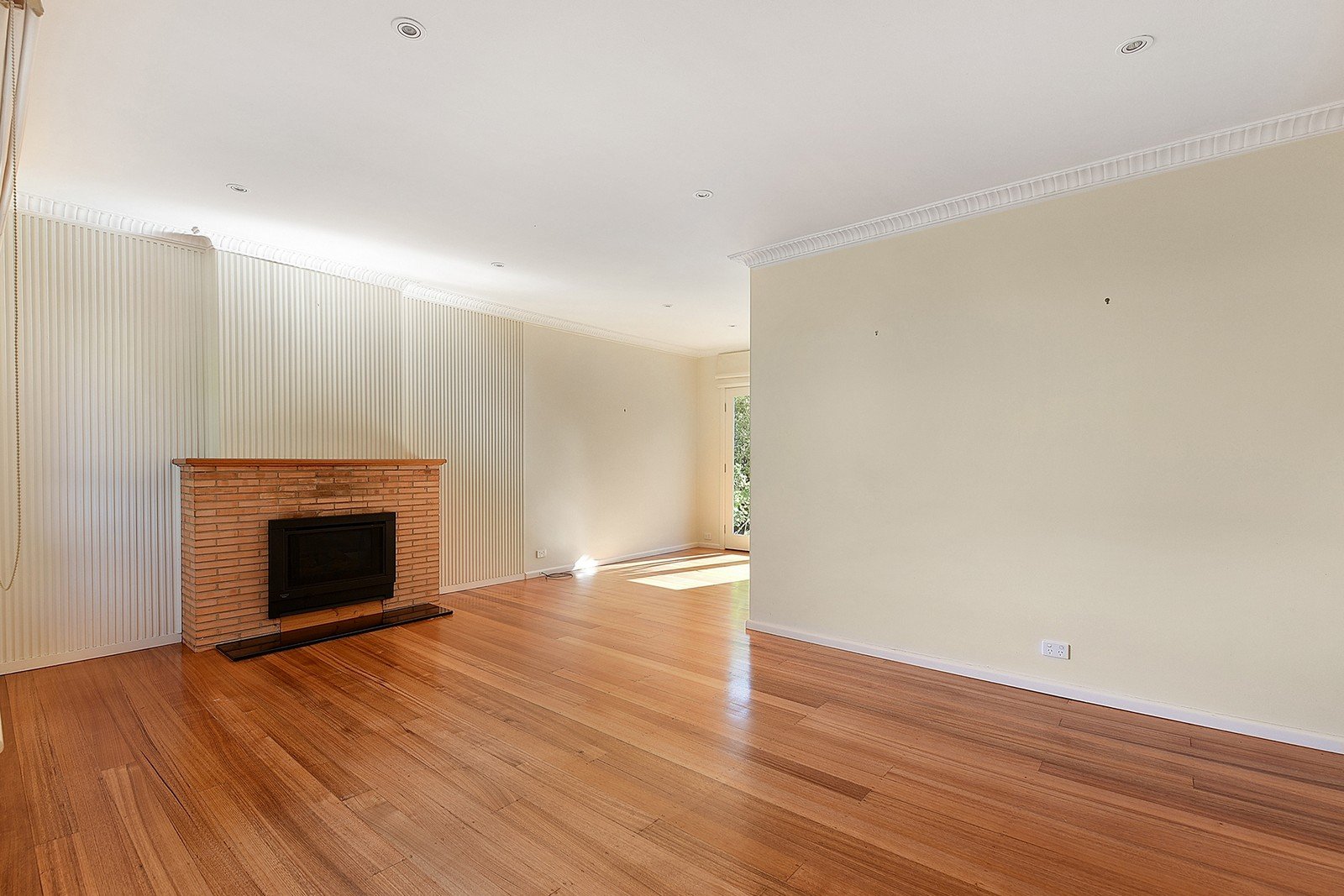 2 / 22 Well Street BRIGHTON