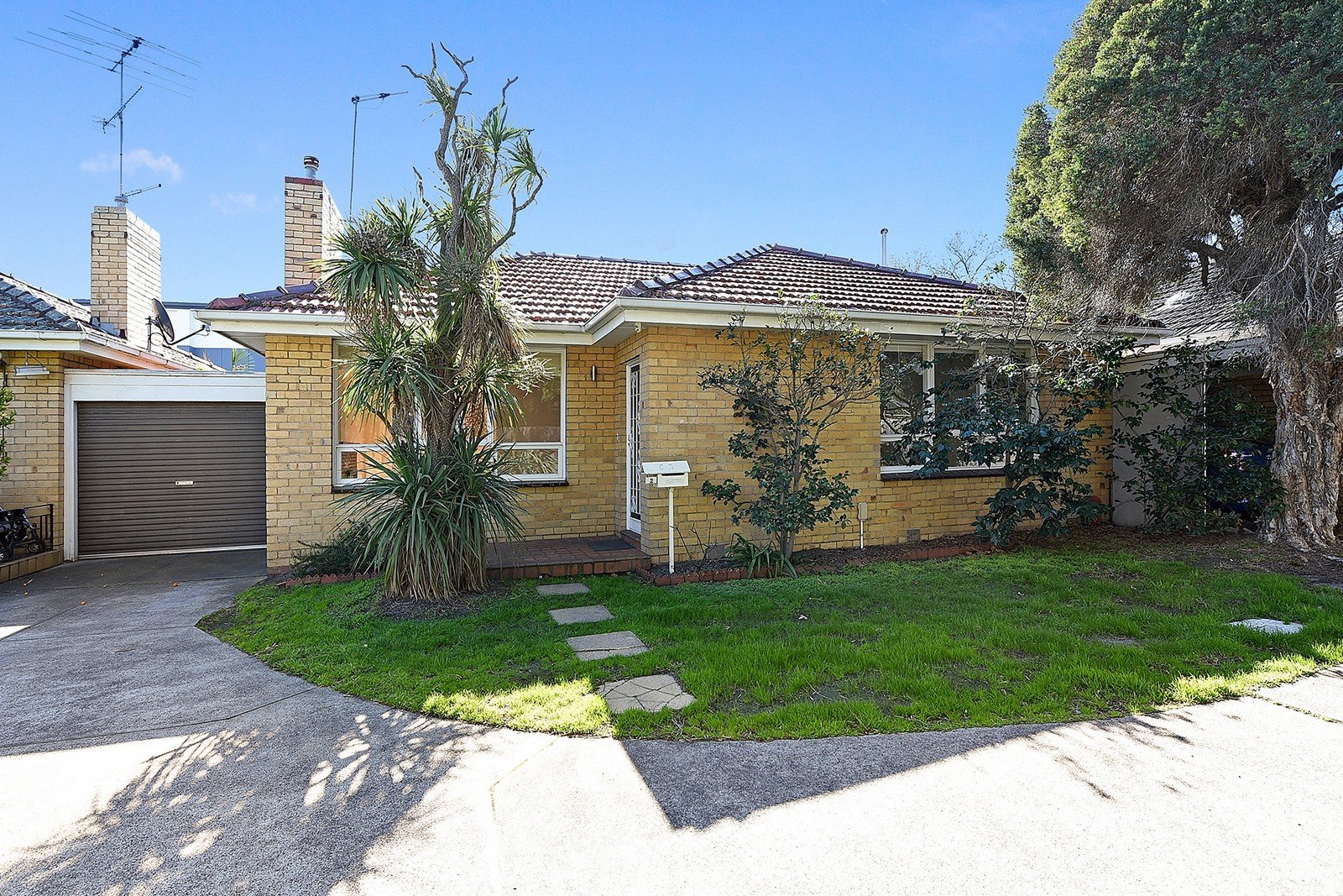 2 / 22 Well Street BRIGHTON