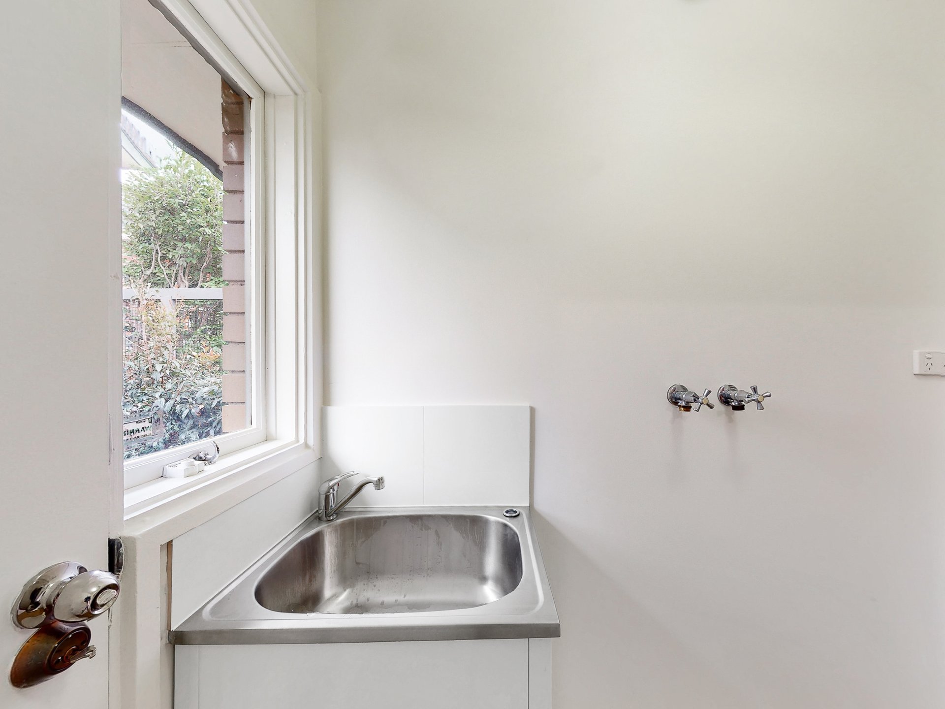 2/22 Weybridge Street, Surrey&nbsp;Hills image 6
