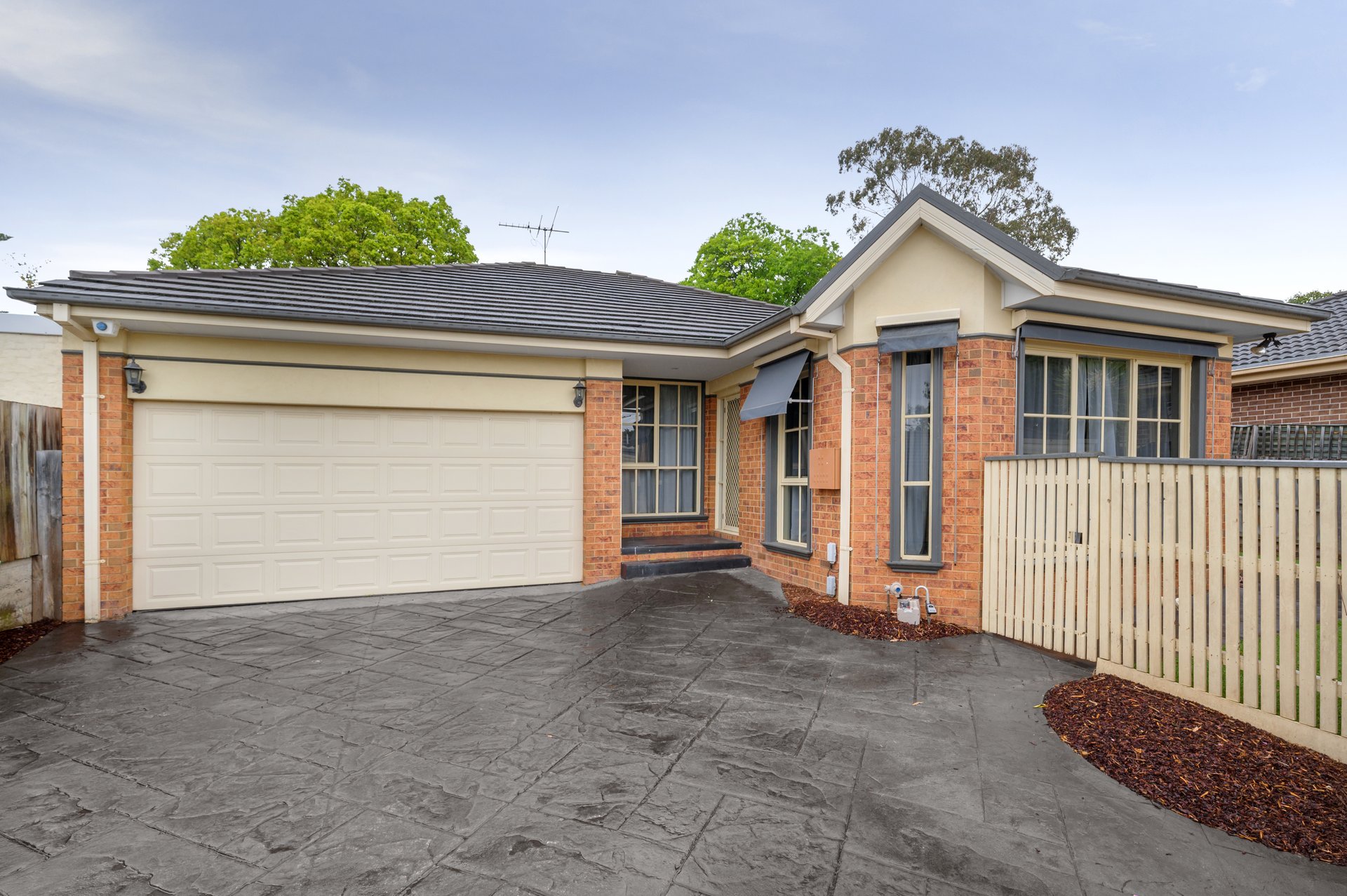 2/22 Wilton Street, Blackburn&nbsp;North image 1
