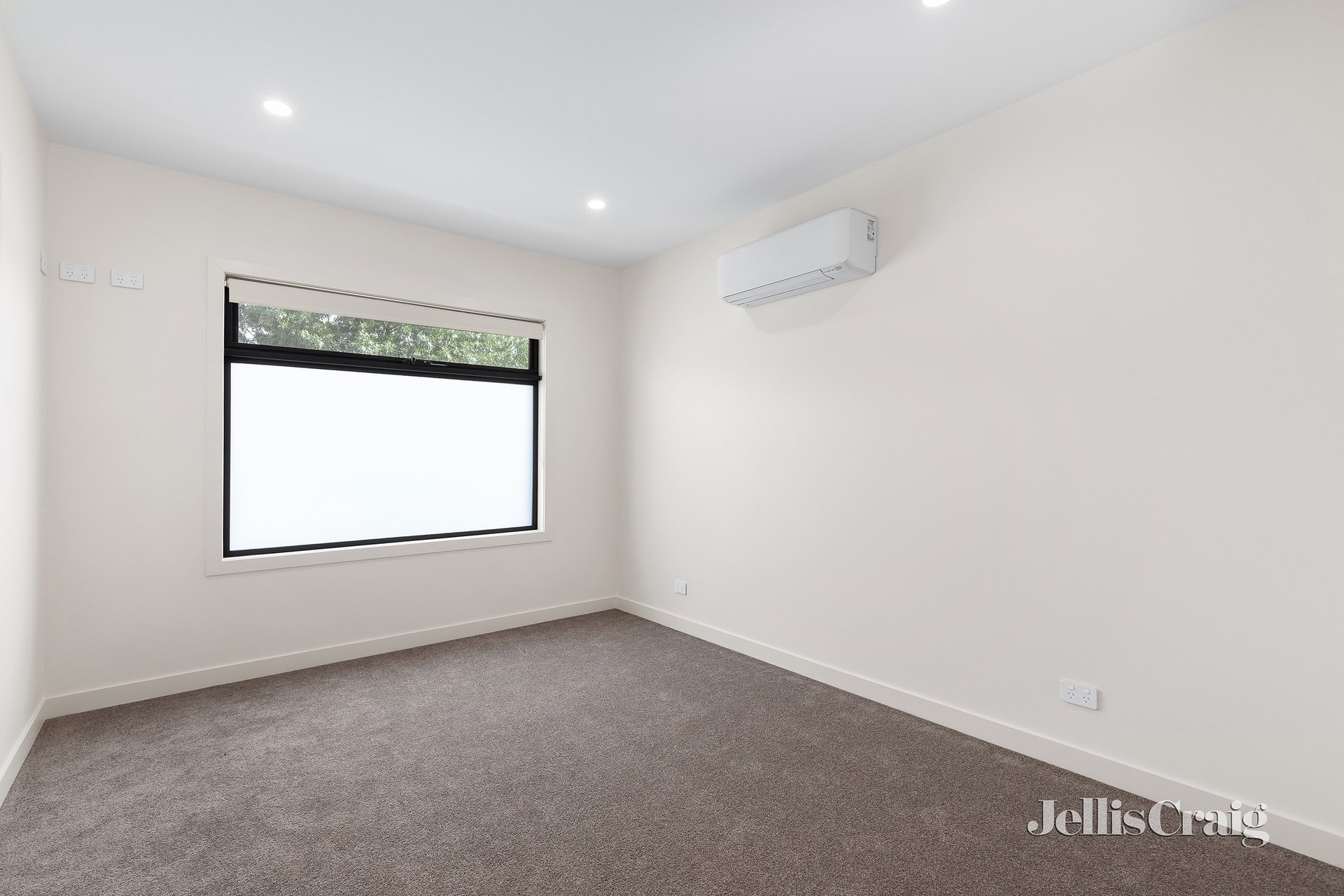 2/220 Liberty Parade, Heidelberg West image 8