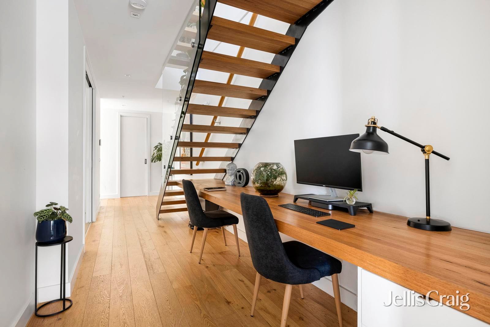 222/15 Lithgow Street, Abbotsford image 6