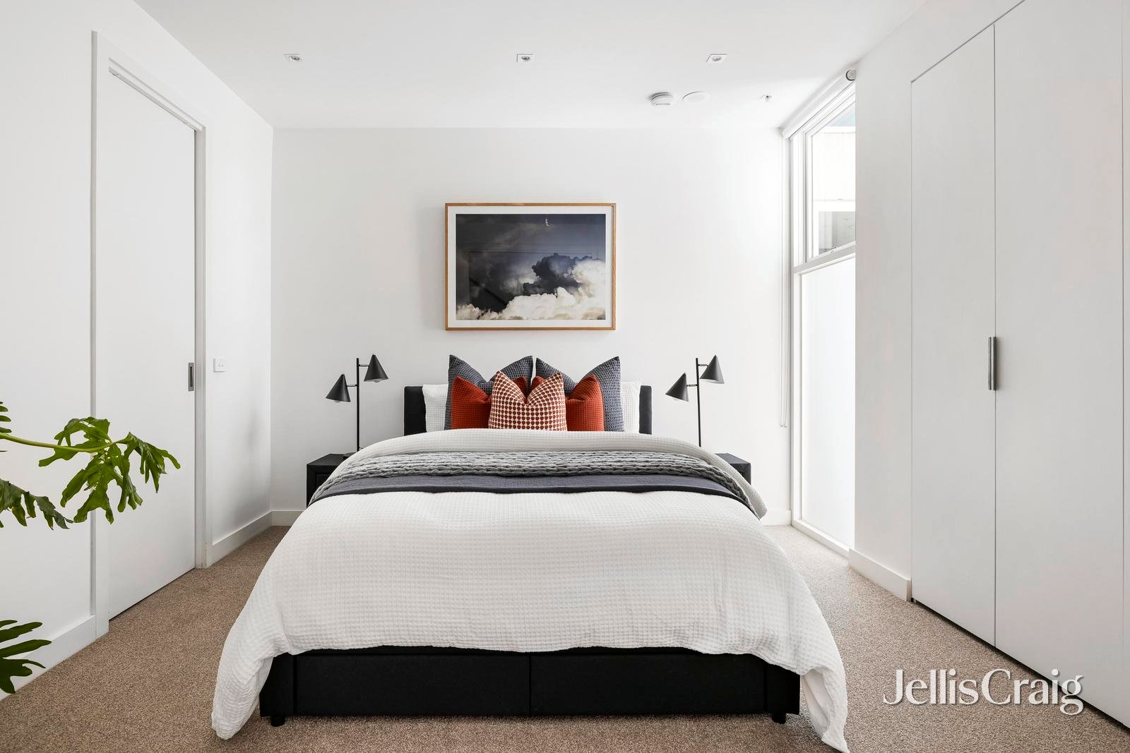 222/15 Lithgow Street, Abbotsford image 7