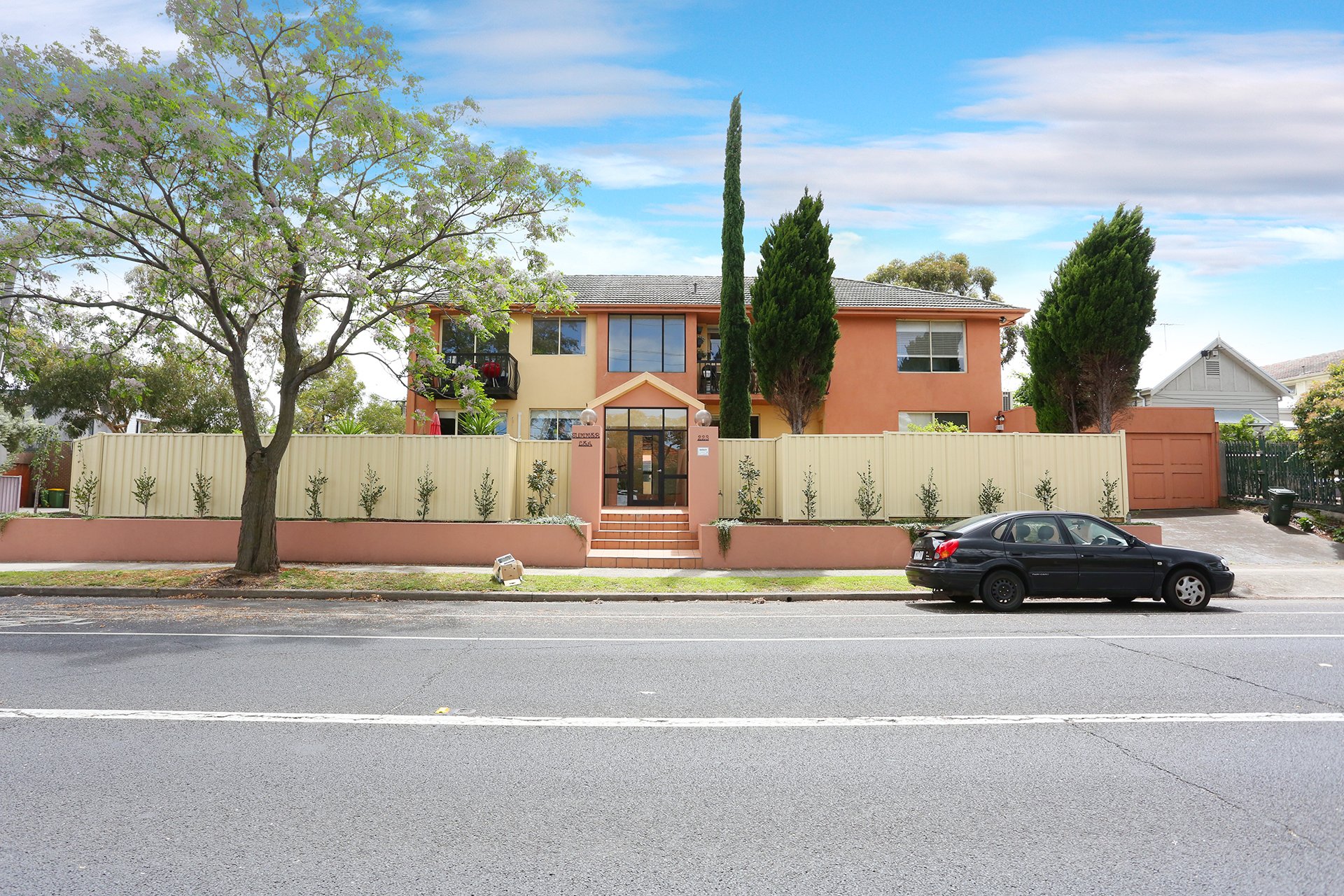 2 223 Westgarth Street NORTHCOTE VIC 3070