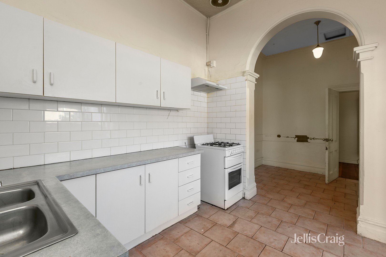 2/225 Nelson Place, Williamstown image 4
