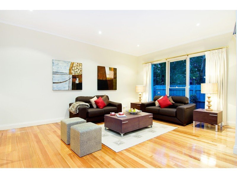 2/227 Whitehorse Road, Balwyn image 3