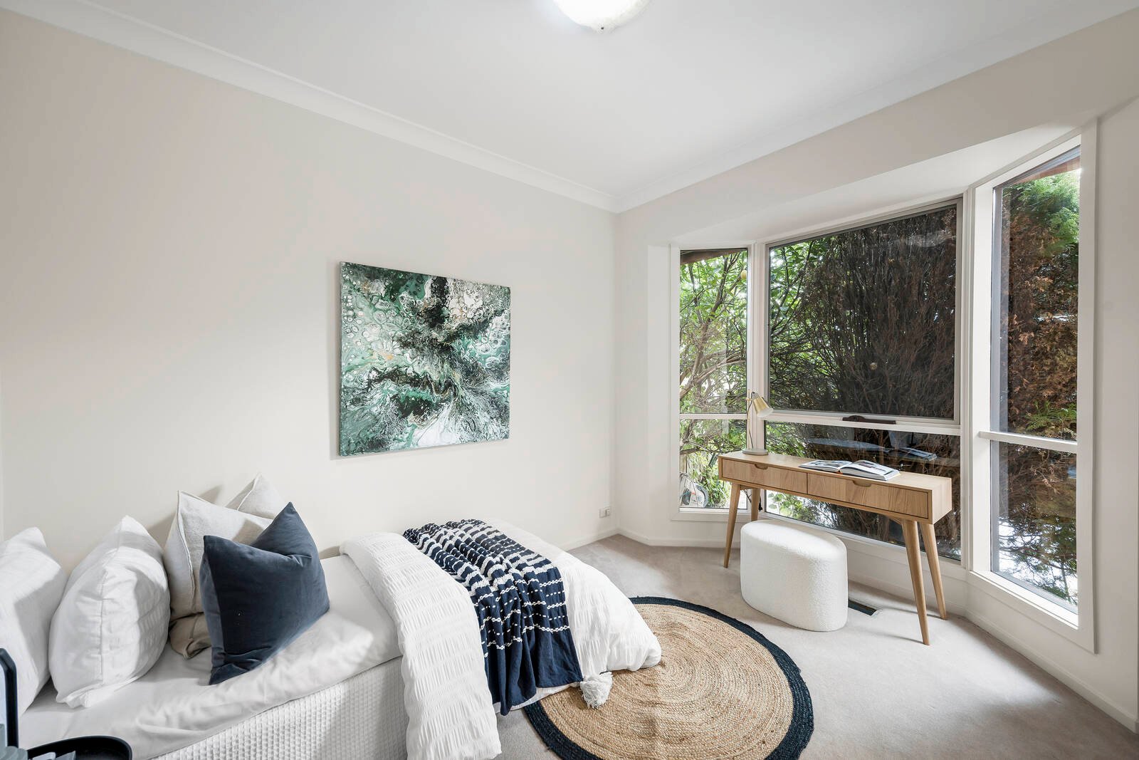 Property Gallery Thumbnail 8