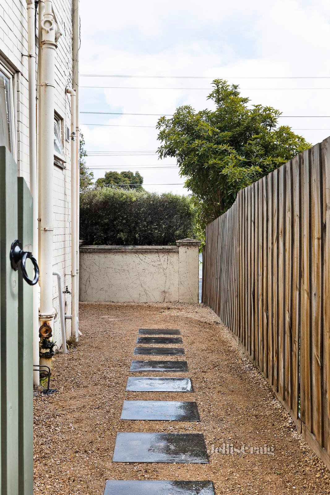 2/229 Westgarth Street, Northcote image 3