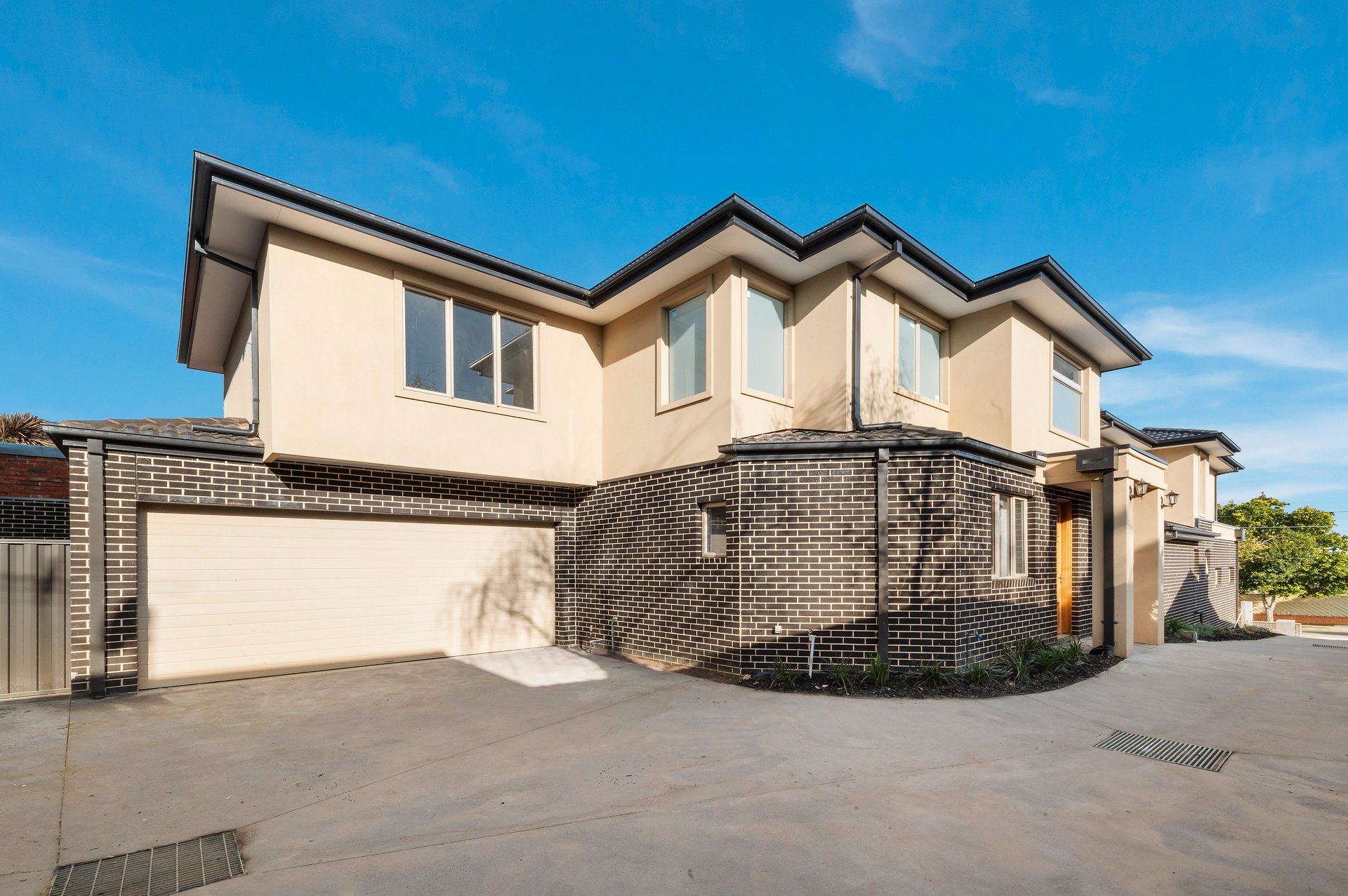 2/23 Anthony Avenue, Doncaster image 1