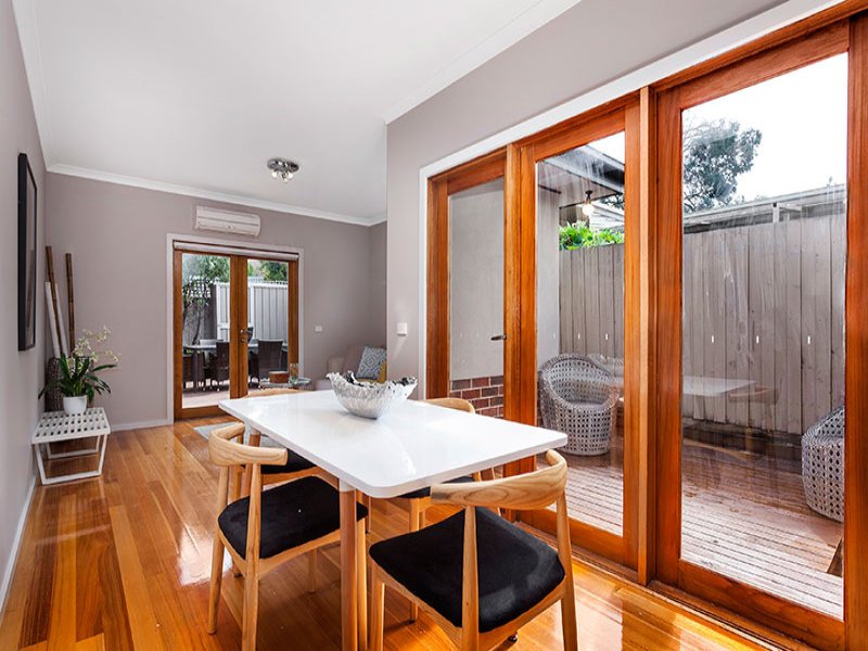 2/23 Barcelona Street, Box Hill image 5
