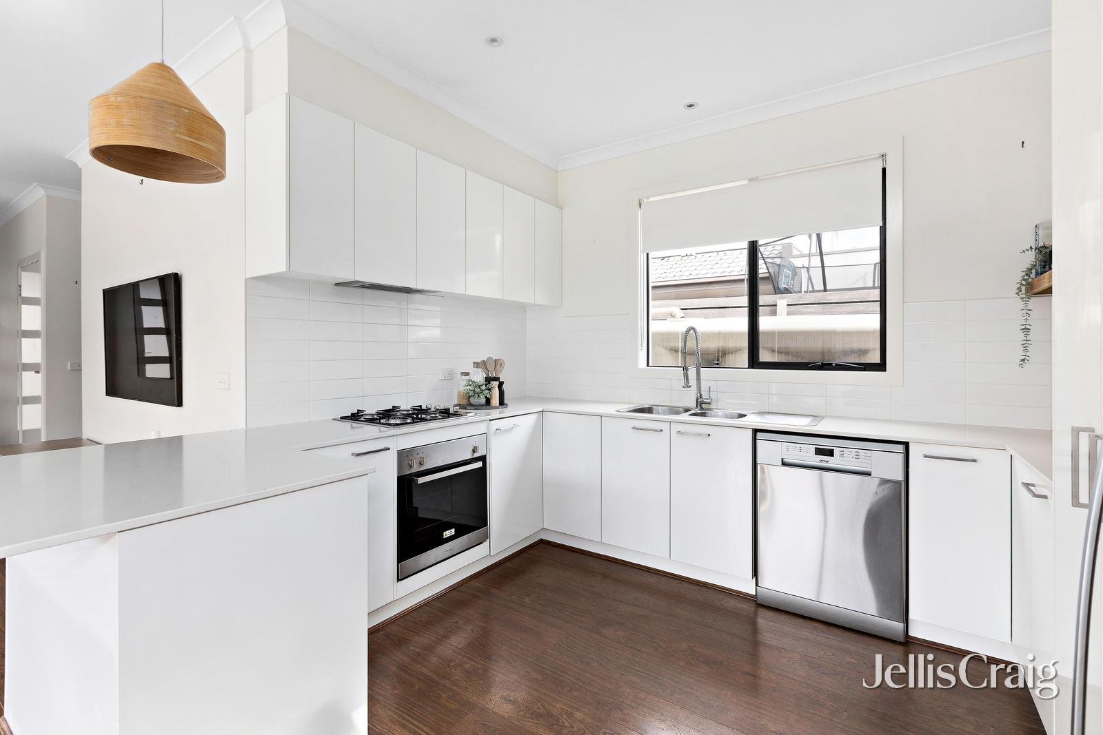 2/23 Broome Avenue, Mentone image 5