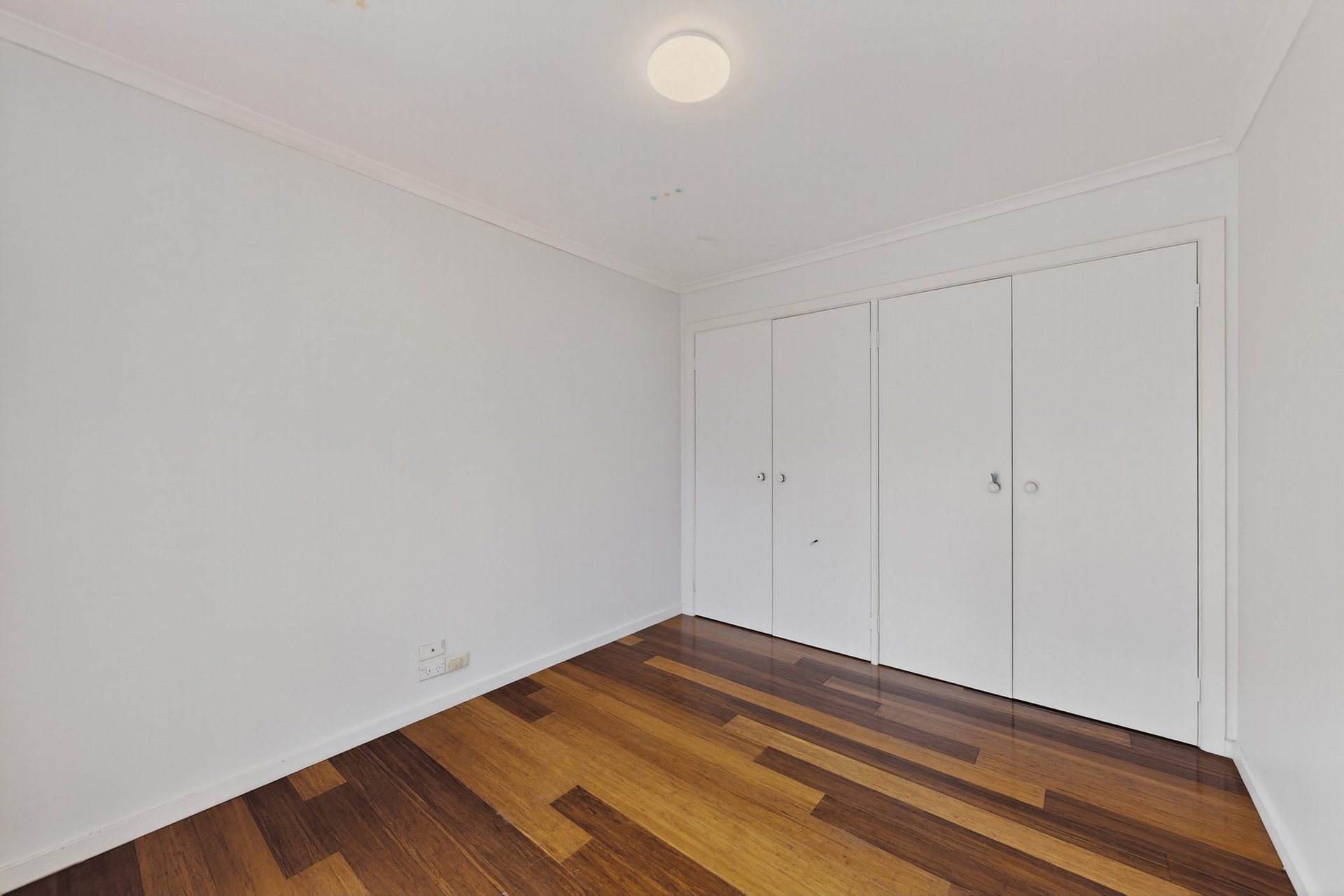 2/23 Browns Road, Bentleigh East image 10