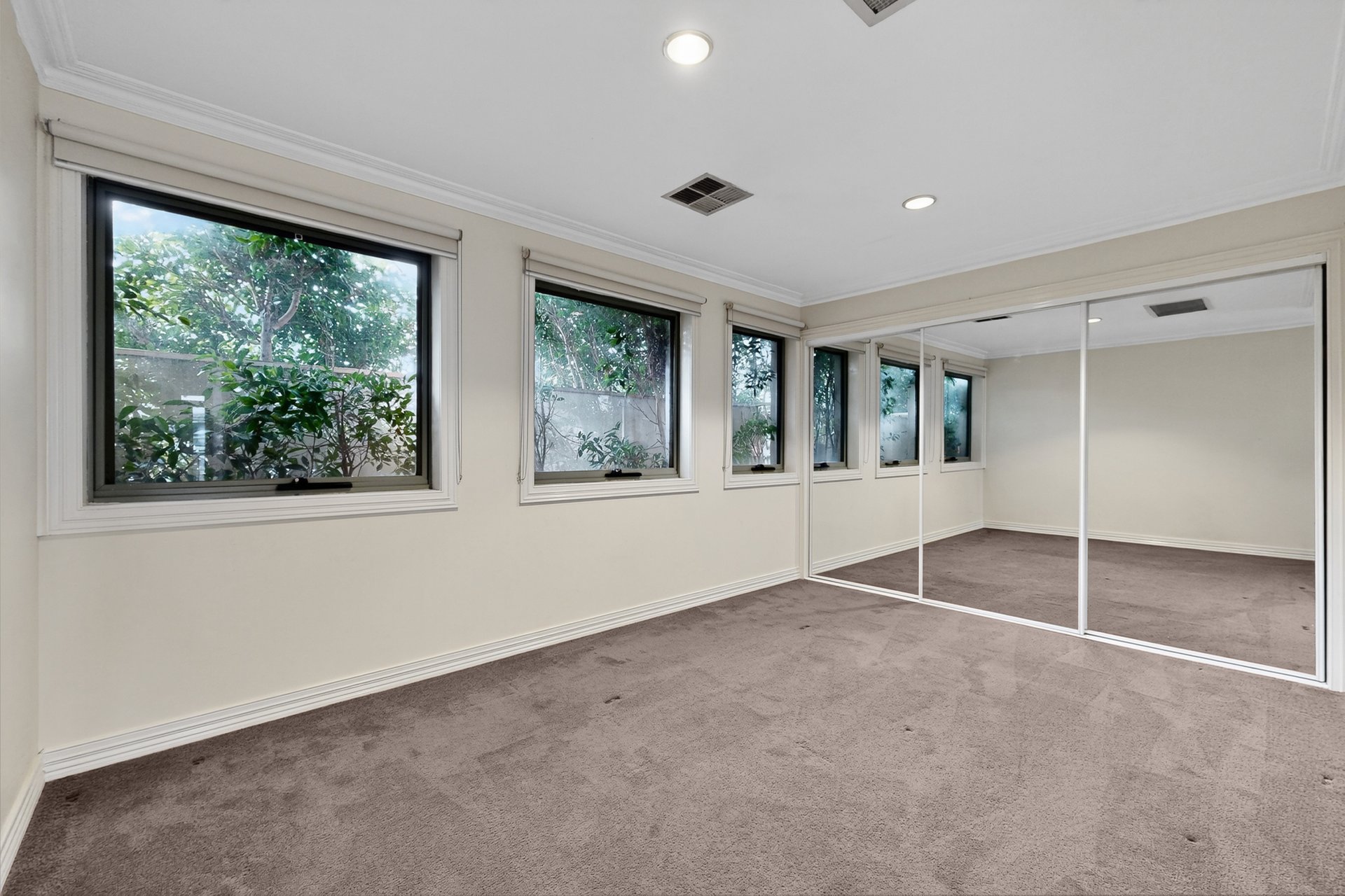 223 Cecil Street, South Melbourne image 9