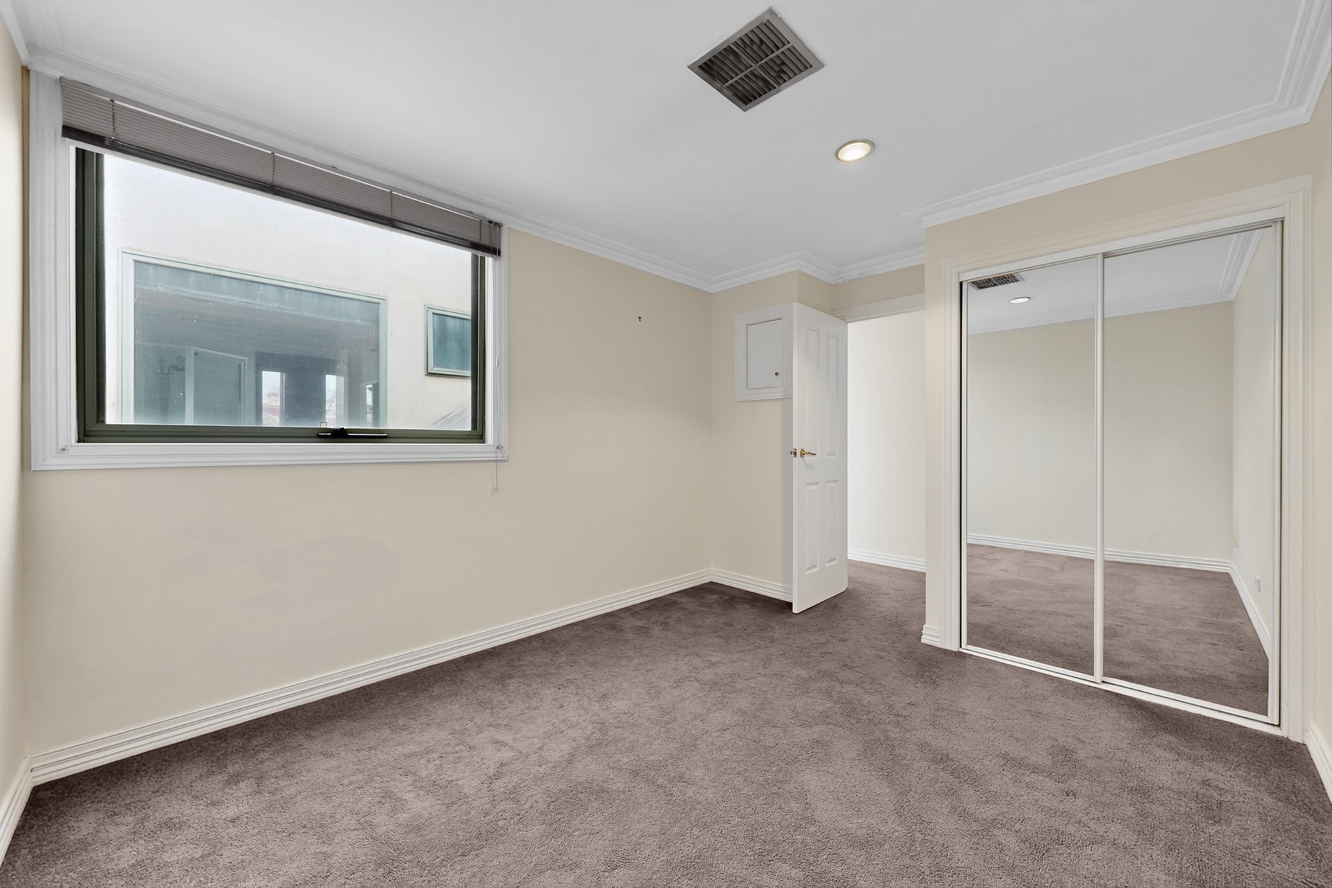 223 Cecil Street, South Melbourne image 10